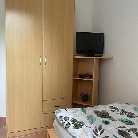 Ferienwohnung Hartung Hinte Esterno foto